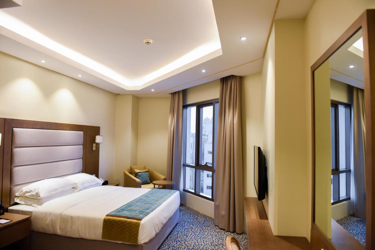 Rozana Hotel Maszkat Kültér fotó