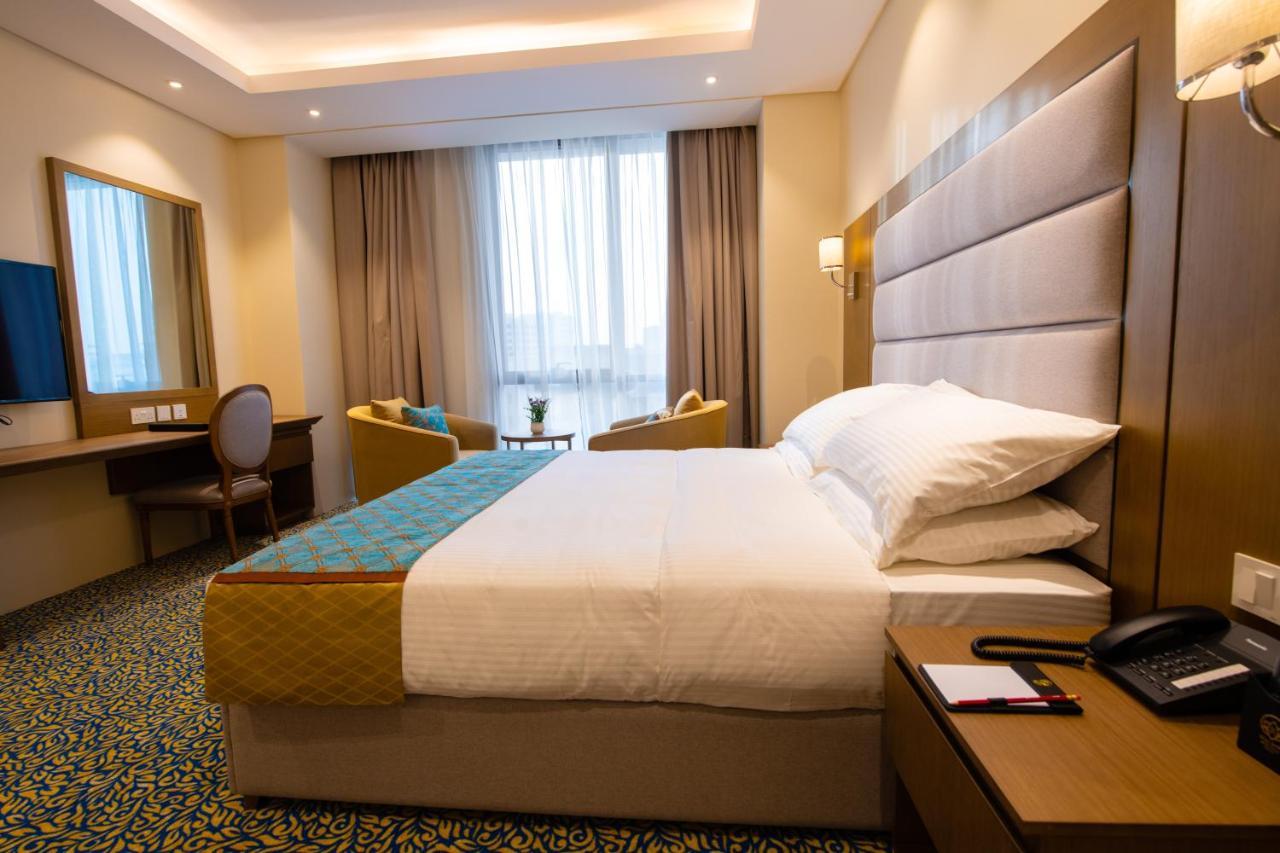Rozana Hotel Maszkat Kültér fotó
