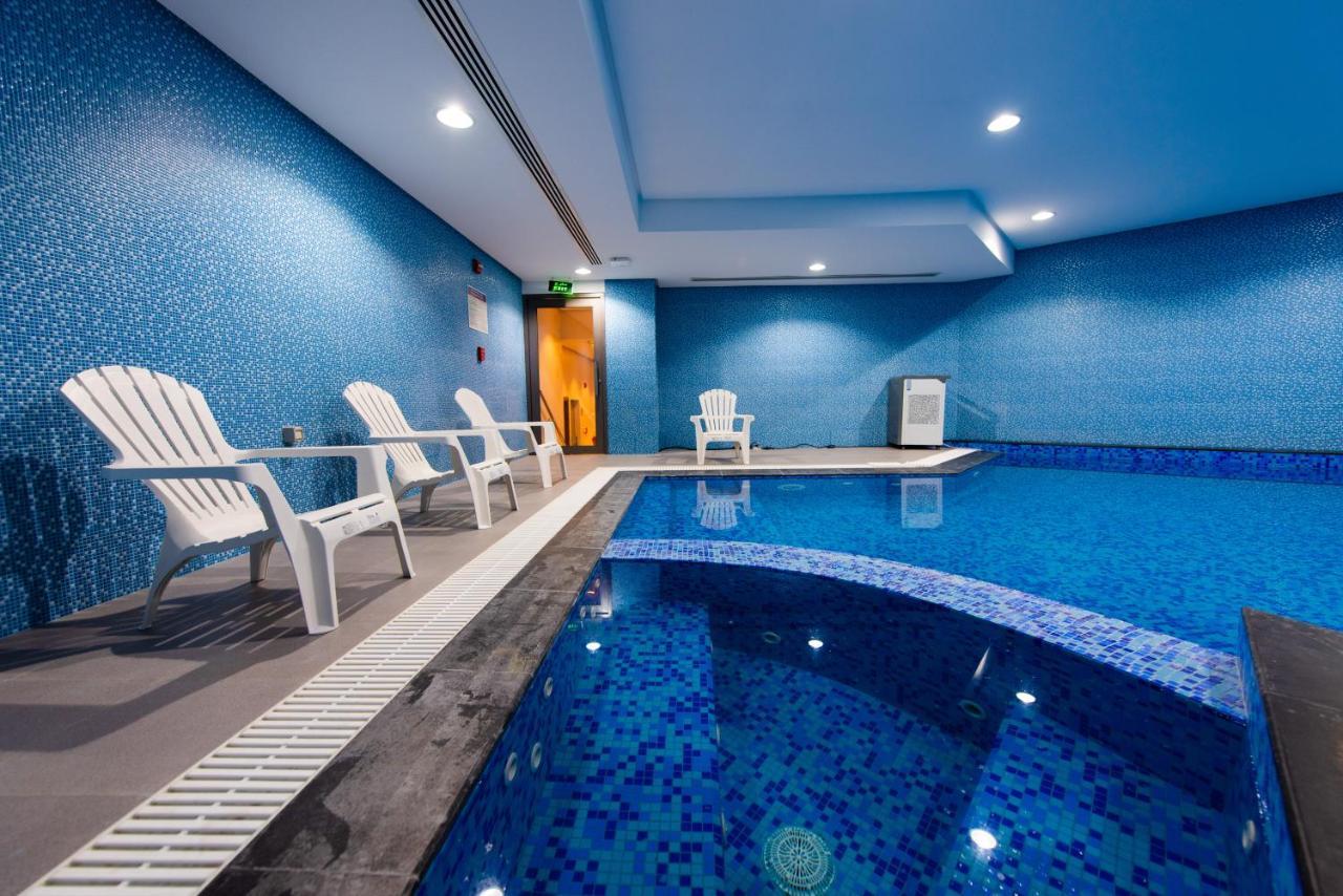 Rozana Hotel Maszkat Kültér fotó