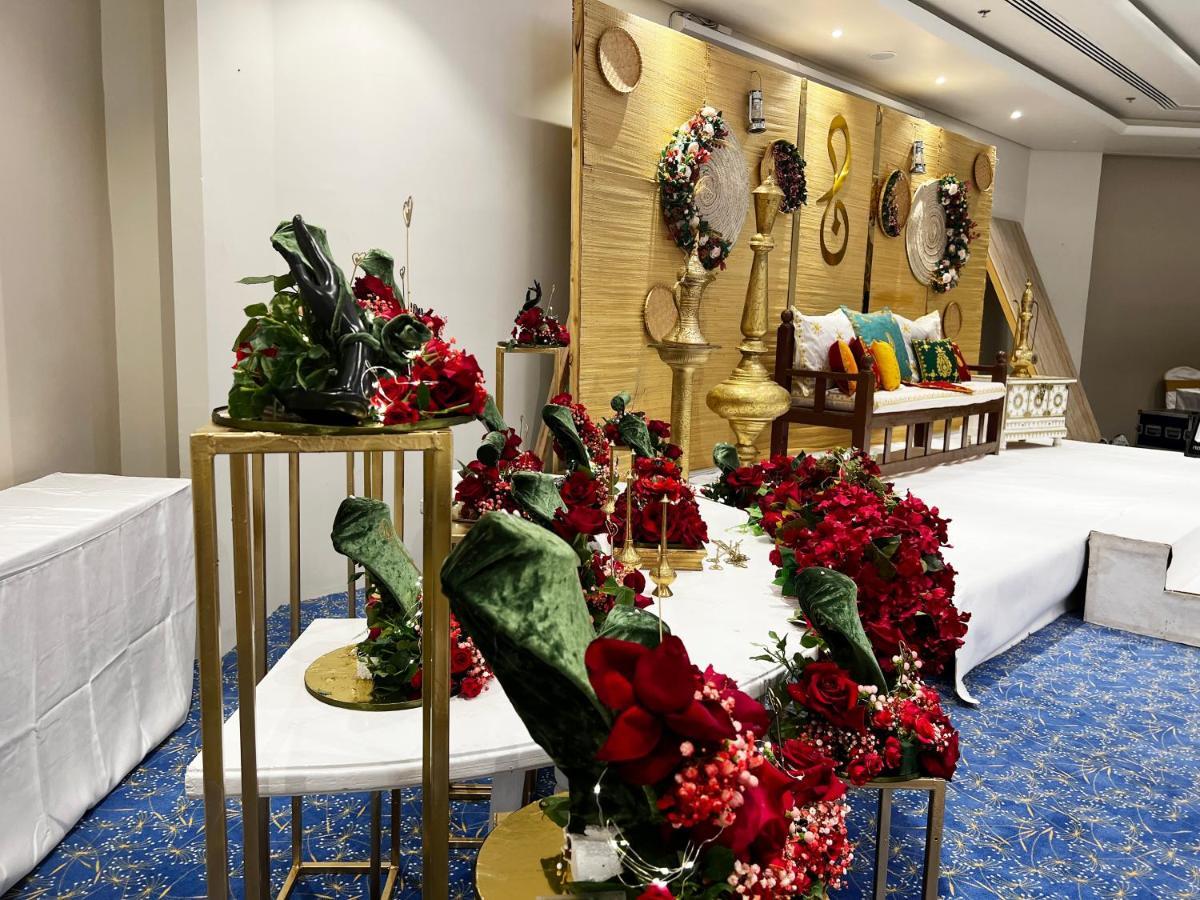 Rozana Hotel Maszkat Kültér fotó