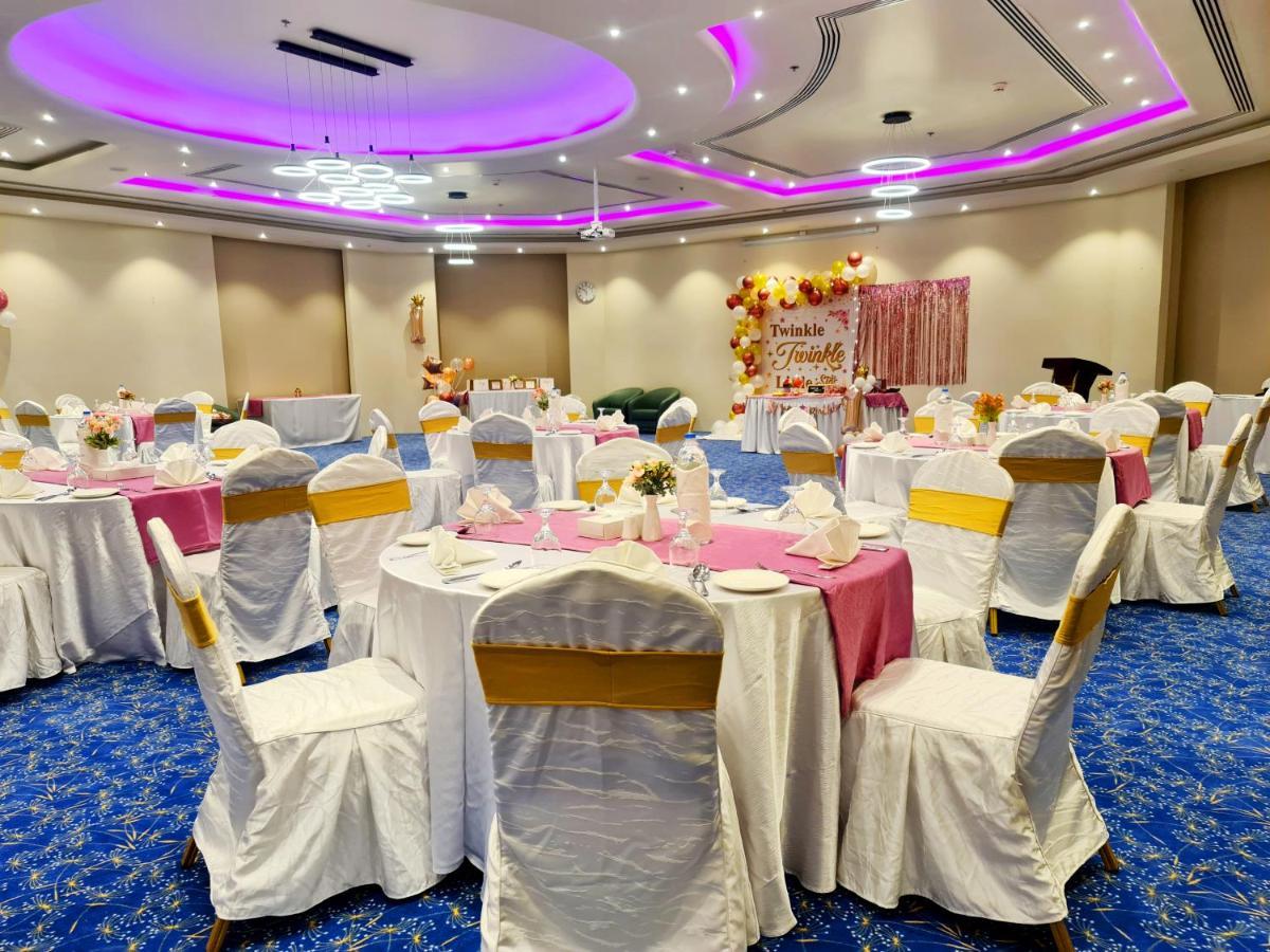 Rozana Hotel Maszkat Kültér fotó