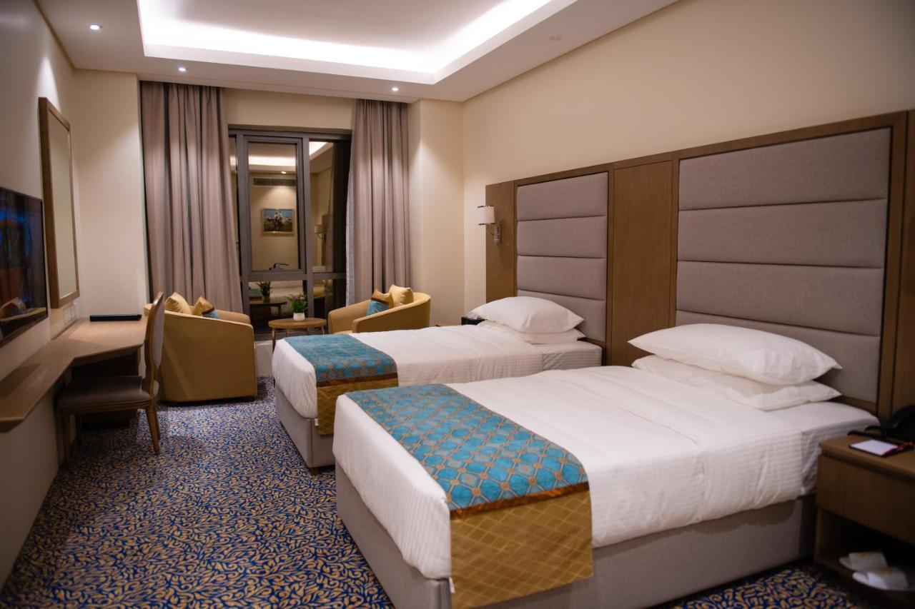 Rozana Hotel Maszkat Kültér fotó