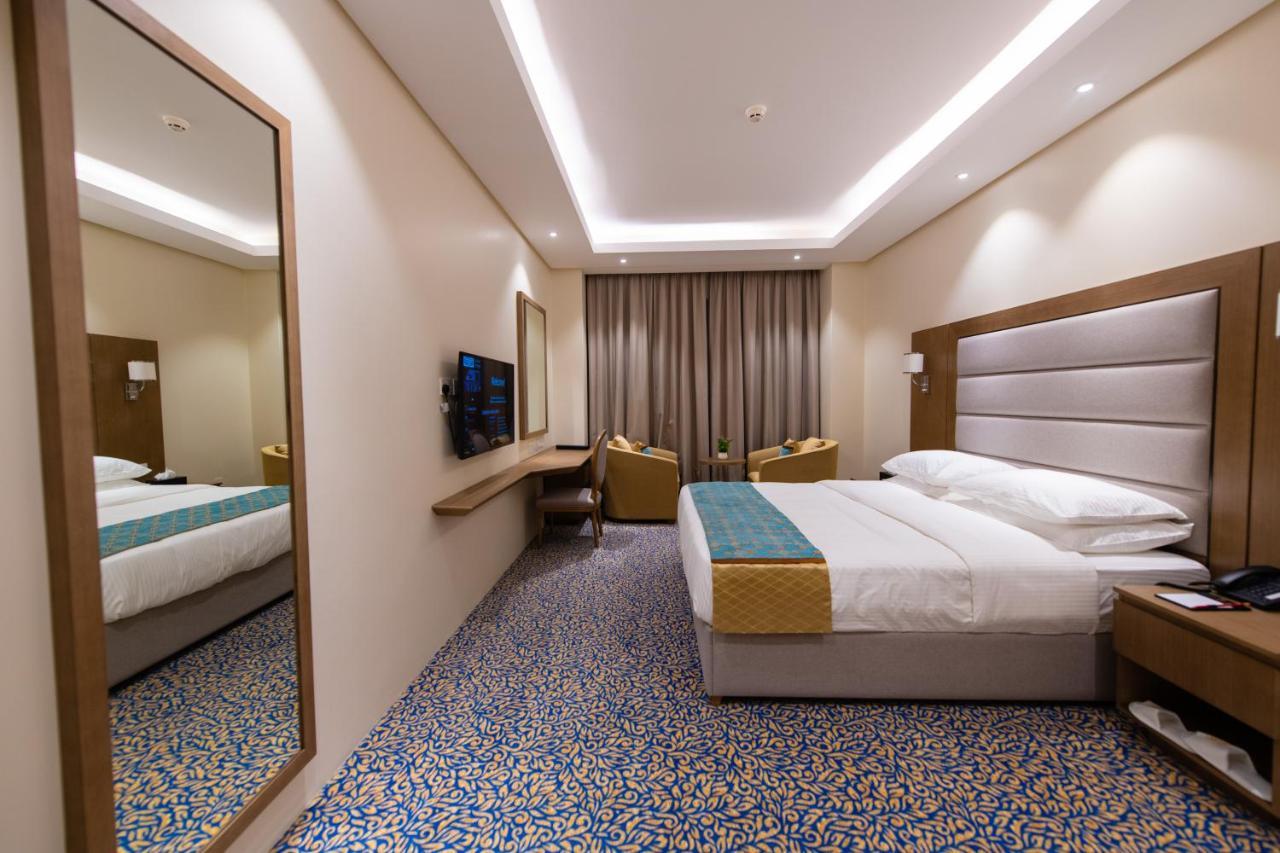 Rozana Hotel Maszkat Kültér fotó