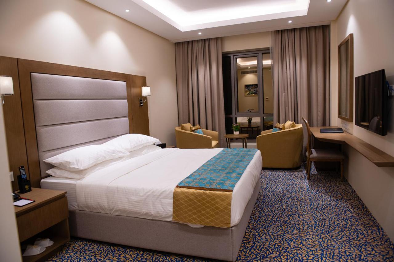 Rozana Hotel Maszkat Kültér fotó